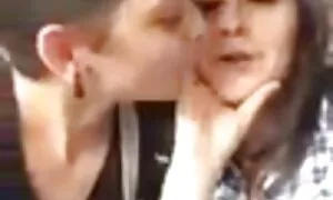 Maigre fille en face de webcam 2 homo sexuel xxx