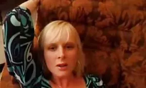Victoria rams elle chatte avec une meilleur site gay porno godemiché