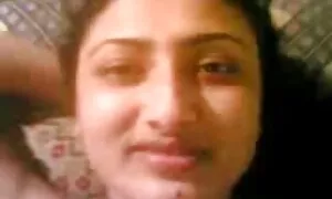 Ebony babe avec d'énormes seins naturels baisée en vidéo amateur video gay gratuit français