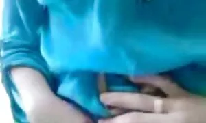 Mignon écolière doigté elle professeur extrait gratuit film gay